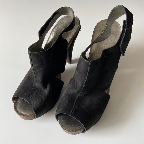 Nine West Black Heels - Picture 6 of 6